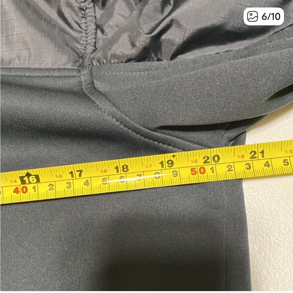 Oakley Women's Black Hoodie - Picture 5 of 7